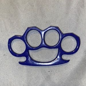 Steel knuckles